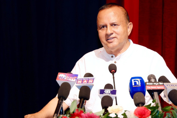 बलियो, अनुभवी र स्वीकार्य नेतृत्व आवश्यकः महासचिव पोखरेल